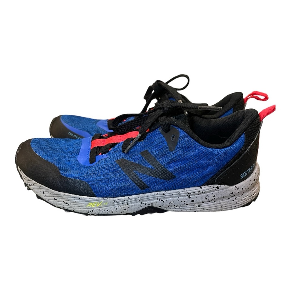 New Balance Fuelcore Nitrel V5, boys size 2.5